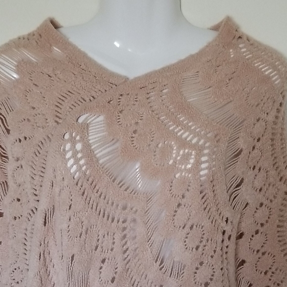 Anthropologie Do Everything In Love Sabrina Poncho - Picture 3 of 8